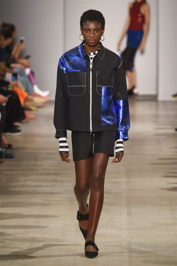 Fotoservizio/SS 2018/WOMEN/AQUILANO.RIMONDI/DP2/0