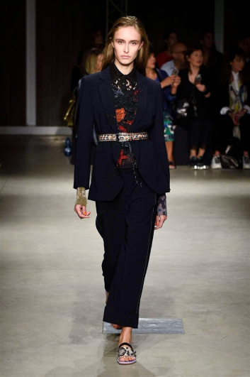 Fotoservizio/SS 2018/WOMEN/CIVIDINI/DP2/0