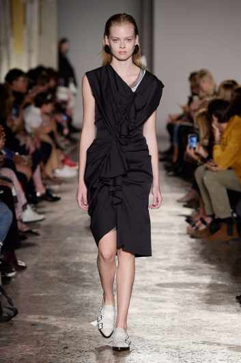 Fotoservizio/SS 2018/WOMEN/ALBINO TEODORO/DP2/12