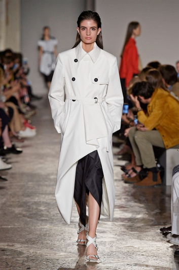 Fotoservizio/SS 2018/WOMEN/ALBINO TEODORO/DP2/8