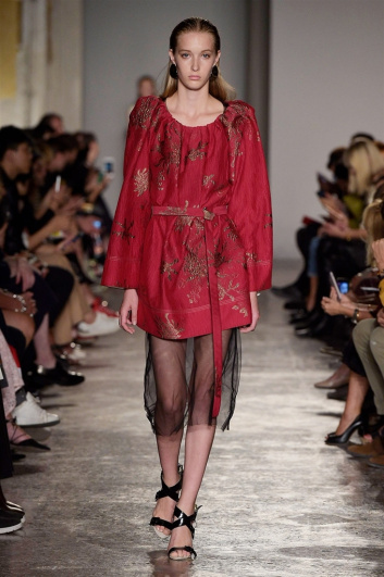 Fotoservizio/SS 2018/WOMEN/ALBINO TEODORO/DP2/1