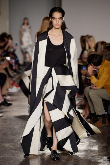 Fotoservizio/SS 2018/WOMEN/ALBINO TEODORO/DP2/4