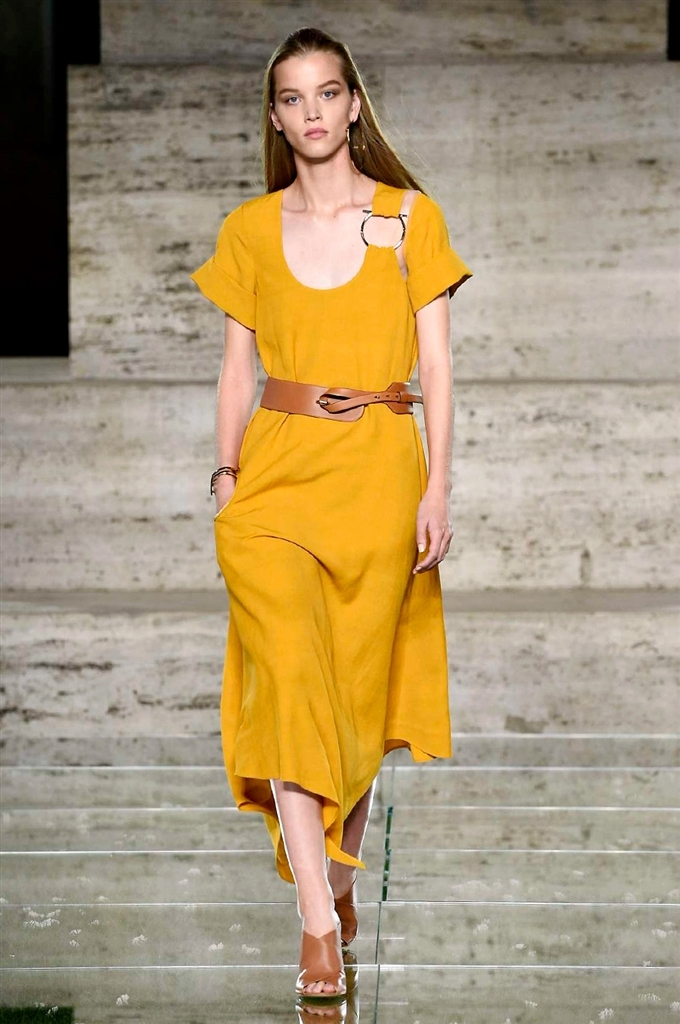 Fotoservizio/SS 2018/WOMEN/SALVATORE FERRAGAMO/DP2/0