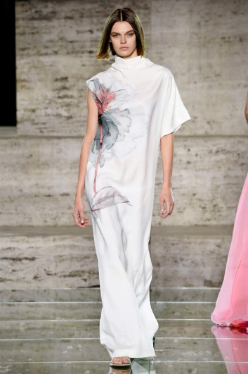 Fotoservizio/SS 2018/WOMEN/SALVATORE FERRAGAMO/DP2/3