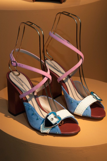 Fotoservizio/SS 2018/WOMEN/PAULA CADEMARTORI/DP2/4