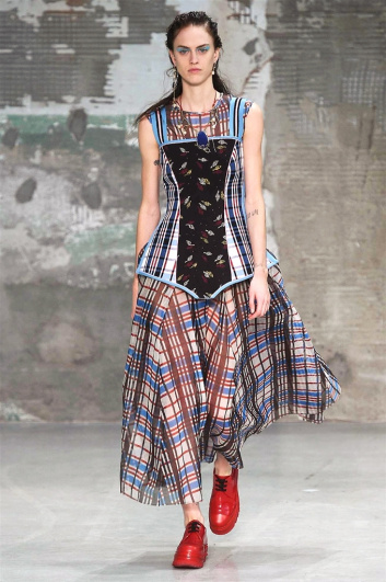 Fotoservizio/SS 2018/WOMEN/MARNI/DP2/3