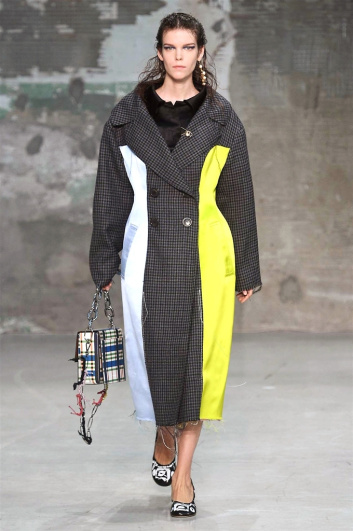 Fotoservizio/SS 2018/WOMEN/MARNI/DP2/0