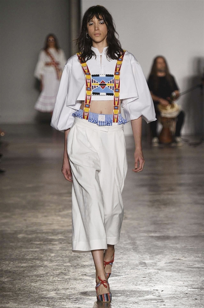 Fotoservizio/SS 2018/WOMEN/STELLA JEAN/DP2/0