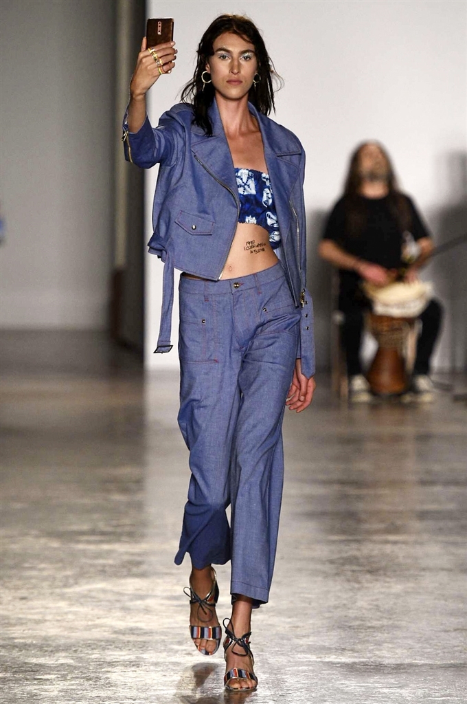 Fotoservizio/SS 2018/WOMEN/STELLA JEAN/DP2/15