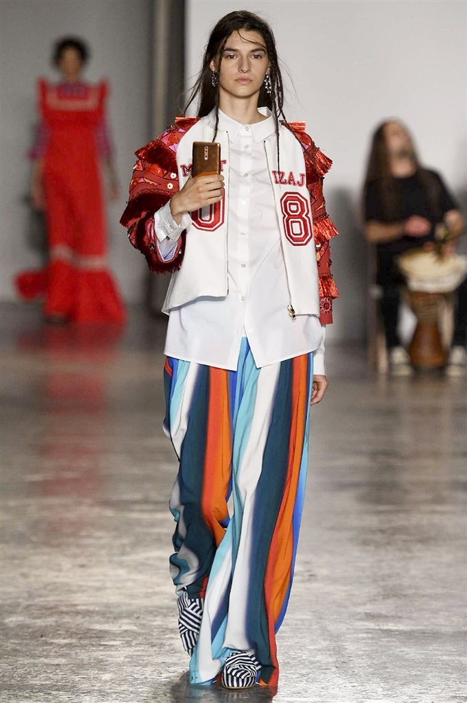 Fotoservizio/SS 2018/WOMEN/STELLA JEAN/DP2/31