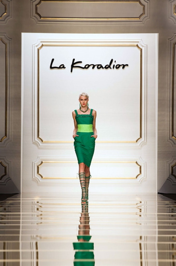 Fotoservizio/SS 2016/WOMEN/LA KORADIOR/DP2/13