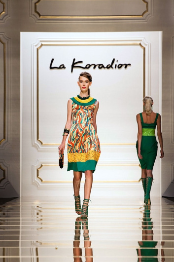 Fotoservizio/SS 2016/WOMEN/LA KORADIOR/DP2/17