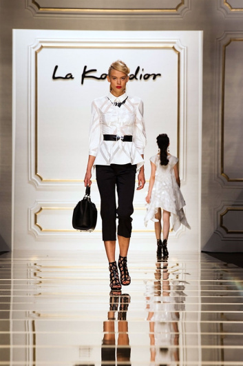 Fotoservizio/SS 2016/WOMEN/LA KORADIOR/DP2/71
