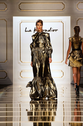 Fotoservizio/SS 2016/WOMEN/LA KORADIOR/DP2/86