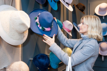 Fotoservizio/FW 18-19/WOMEN/BORSALINO/DP2/1