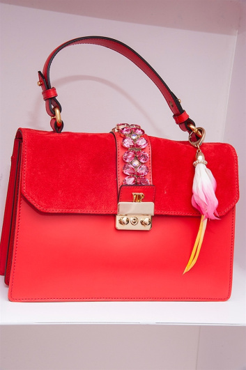 Fotoservizio/SS 2016/WOMEN/VIA DELLE PERLE VDP/DP2/102