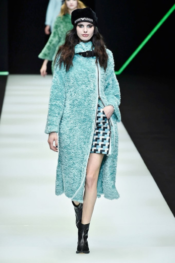 Fotoservizio/FW 18-19/WOMEN/EMPORIO ARMANI/DP2/4