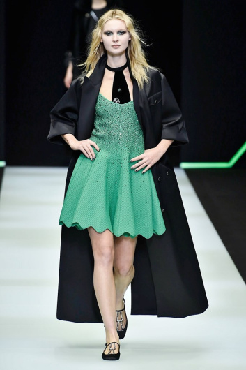 Fotoservizio/FW 18-19/WOMEN/EMPORIO ARMANI/DP2/1