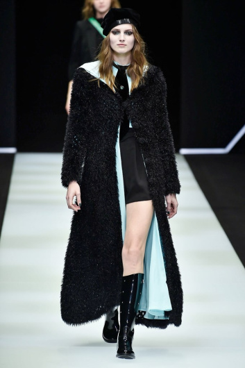 Fotoservizio/FW 18-19/WOMEN/EMPORIO ARMANI/DP2/4