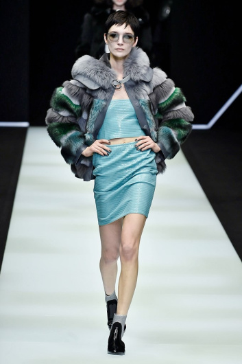 Fotoservizio/FW 18-19/WOMEN/EMPORIO ARMANI/DP2/2