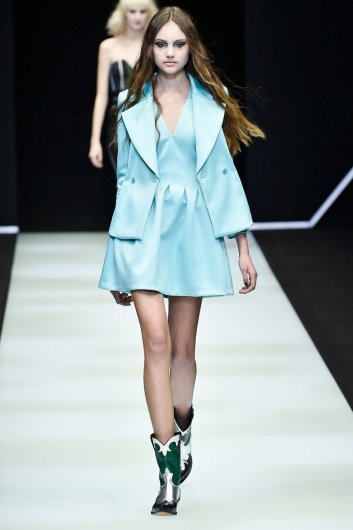 Fotoservizio/FW 18-19/WOMEN/EMPORIO ARMANI/DP2/1