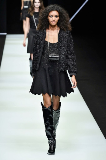 Fotoservizio/FW 18-19/WOMEN/EMPORIO ARMANI/DP2/8