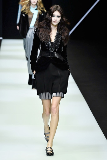 Fotoservizio/FW 18-19/WOMEN/EMPORIO ARMANI/DP2/6