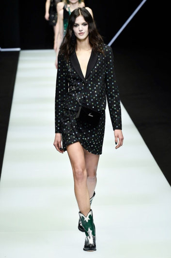 Fotoservizio/FW 18-19/WOMEN/EMPORIO ARMANI/DP2/9