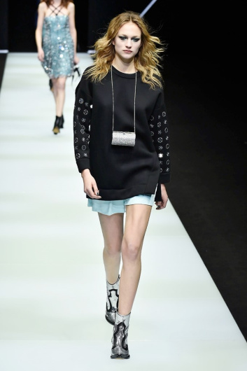 Fotoservizio/FW 18-19/WOMEN/EMPORIO ARMANI/DP2/15