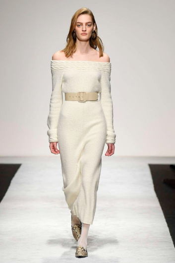 Fotoservizio/FW 18-19/WOMEN/LAURA BIAGIOTTI/DP2/4
