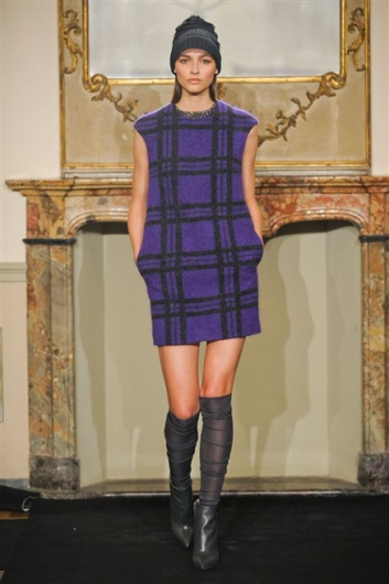 Fotoservizio/FW 2012-2013/WOMEN/2012 LES COPAINS/13