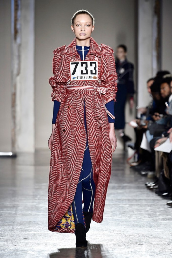 Fotoservizio/FW 18-19/WOMEN/STELLA JEAN/DP2/1
