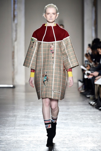 Fotoservizio/FW 18-19/WOMEN/STELLA JEAN/DP2/2