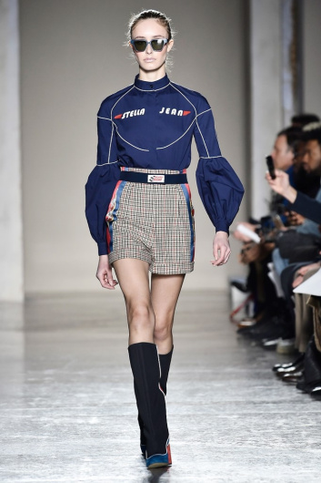 Fotoservizio/FW 18-19/WOMEN/STELLA JEAN/DP2/3