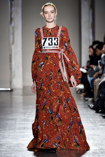 Fotoservizio/FW 18-19/WOMEN/STELLA JEAN/DP2/2