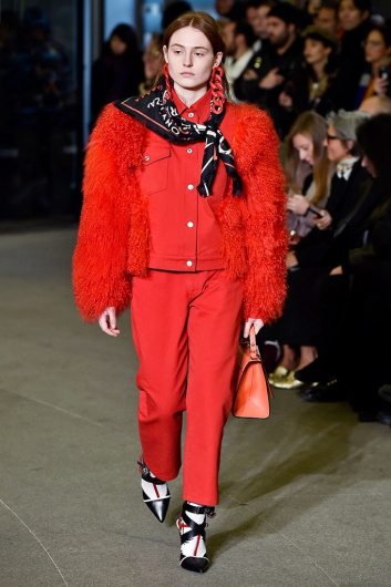 Fotoservizio/FW 18-19/WOMEN/MSGM/DP2/1