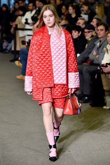 Fotoservizio/FW 18-19/WOMEN/MSGM/DP2/13