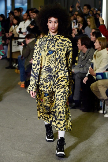 Fotoservizio/FW 18-19/WOMEN/MSGM/DP2/1