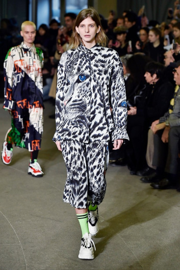 Fotoservizio/FW 18-19/WOMEN/MSGM/DP2/7