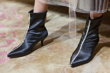 Fotoservizio/FW 18-19/WOMEN/ANOUKI/DP2/3