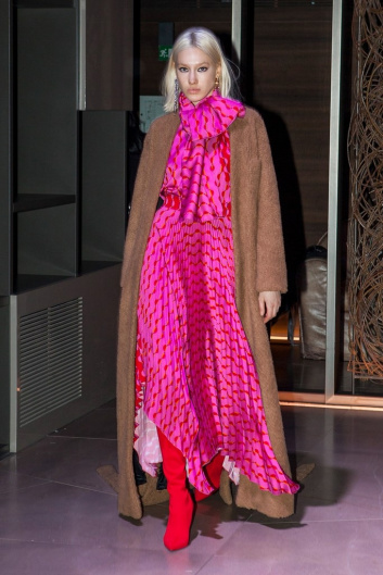 Fotoservizio/FW 18-19/WOMEN/BEATRICE B/DP2/2