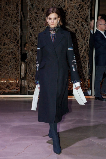 Fotoservizio/FW 18-19/WOMEN/BEATRICE B/DP2/19