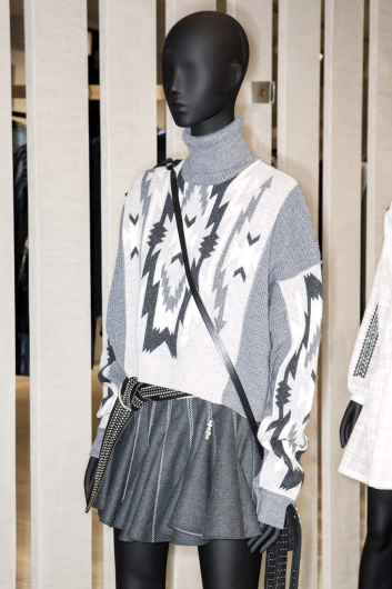 Fotoservizio/FW 18-19/WOMEN/DIESEL BLACK GOLD/DP2/5
