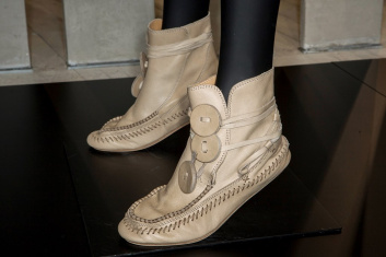 Fotoservizio/FW 18-19/WOMEN/DIESEL BLACK GOLD/DP2/24