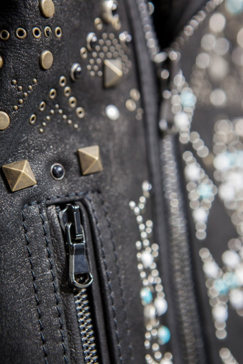 Fotoservizio/FW 18-19/WOMEN/DIESEL BLACK GOLD/DP2/74