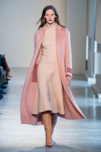 Fotoservizio/FW 18-19/WOMEN/AGNONA/DP2/8