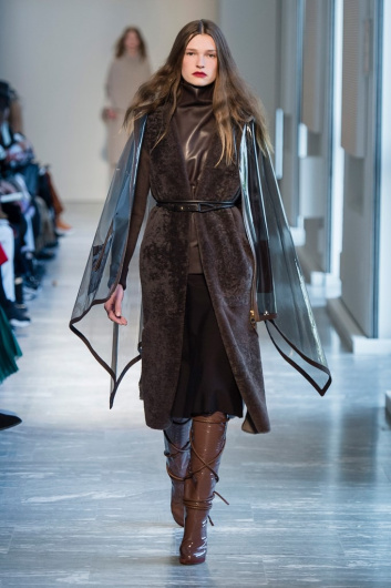 Fotoservizio/FW 18-19/WOMEN/AGNONA/DP2/17