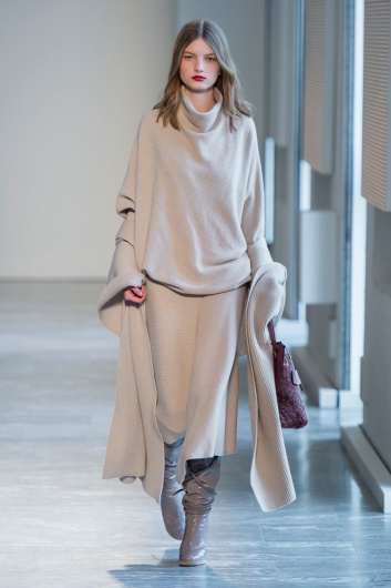 Fotoservizio/FW 18-19/WOMEN/AGNONA/DP2/18
