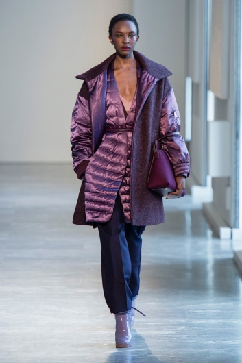 Fotoservizio/FW 18-19/WOMEN/AGNONA/DP2/25