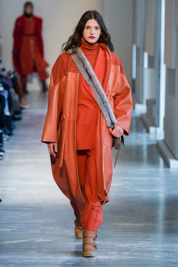 Fotoservizio/FW 18-19/WOMEN/AGNONA/DP2/33